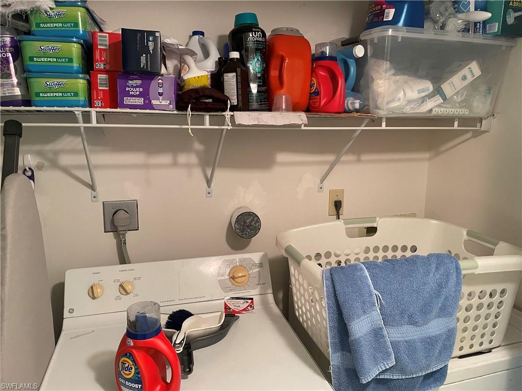 1536 Mainsail DR # 7, NAPLES Unit: 7