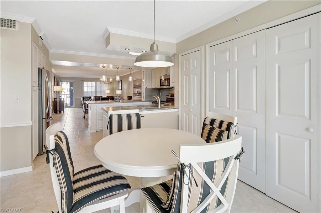 575 Club Side DR # 202 Unit: 4-202