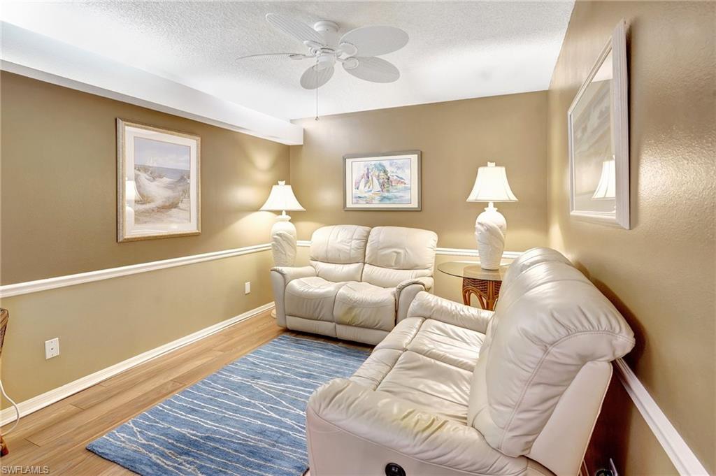 575 Club Side DR # 202 Unit: 4-202