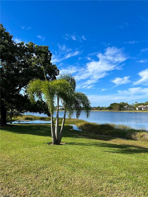 1702 Kings Lake BLVD # 103, NAPLES Unit: 103