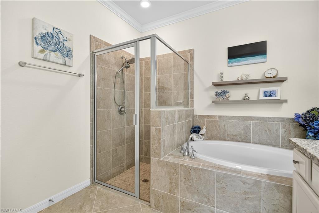 19821 Bittersweet LN, ESTERO