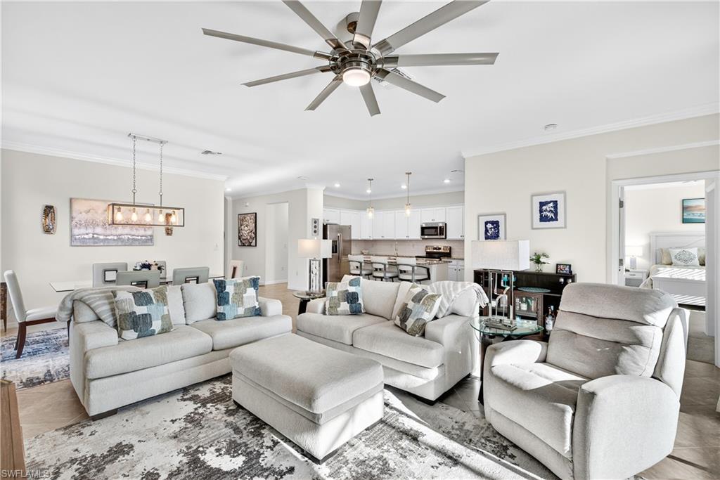 19821 Bittersweet LN, ESTERO