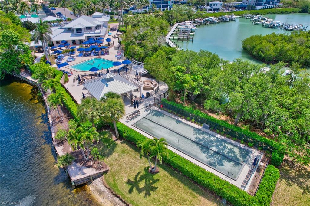 616 Wiggins Bay DR # C14