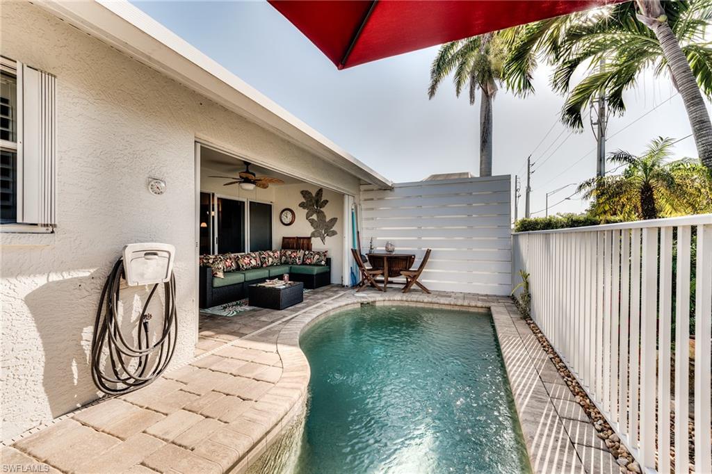 6113 Thresher DR # 202, NAPLES Unit: 202