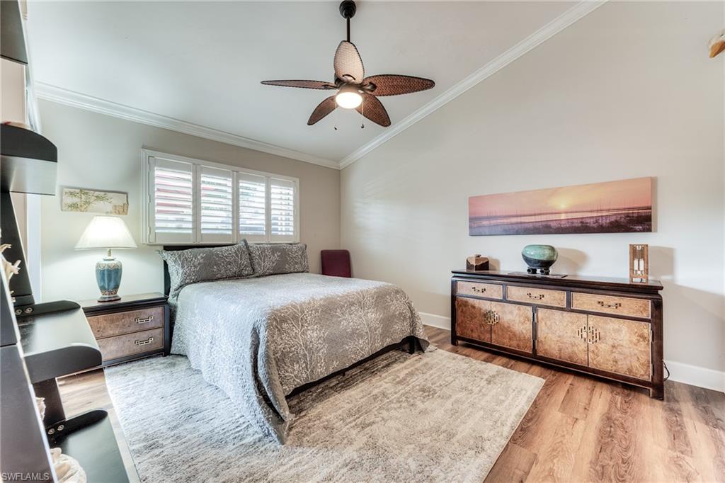 6113 Thresher DR # 202, NAPLES Unit: 202