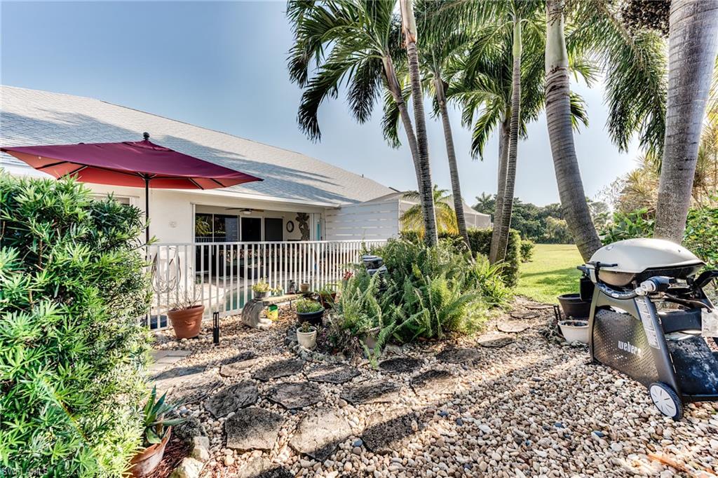 6113 Thresher DR # 202, NAPLES Unit: 202