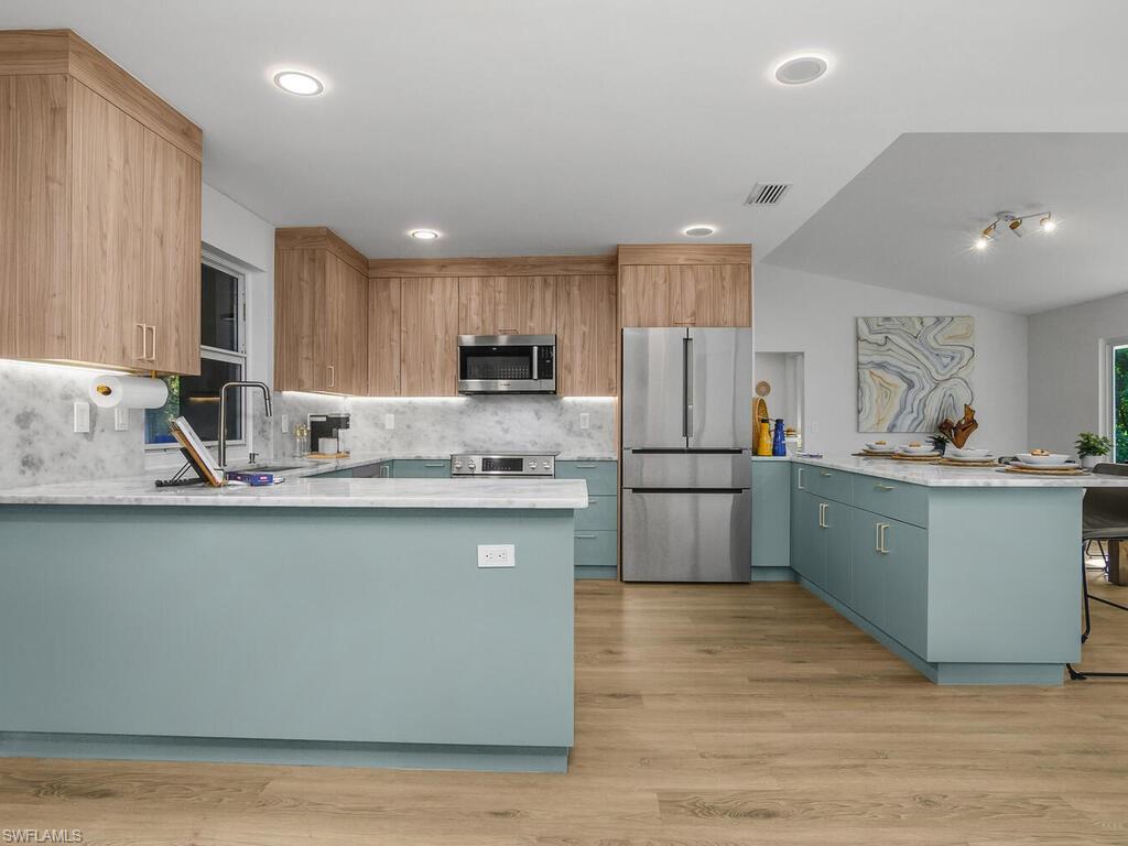 5311 Hickory Wood DR, NAPLES