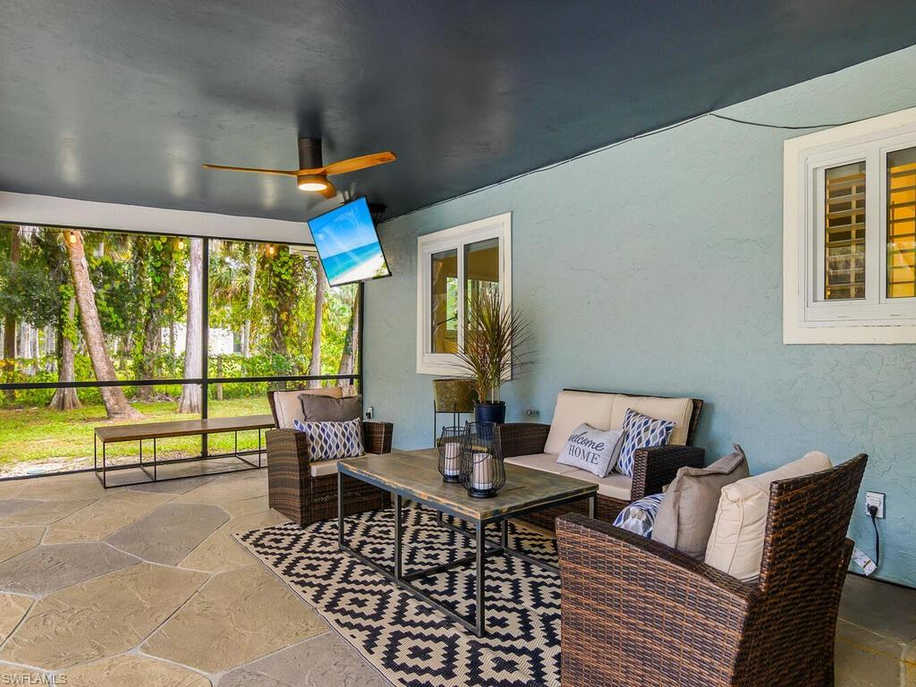5311 Hickory Wood DR, NAPLES