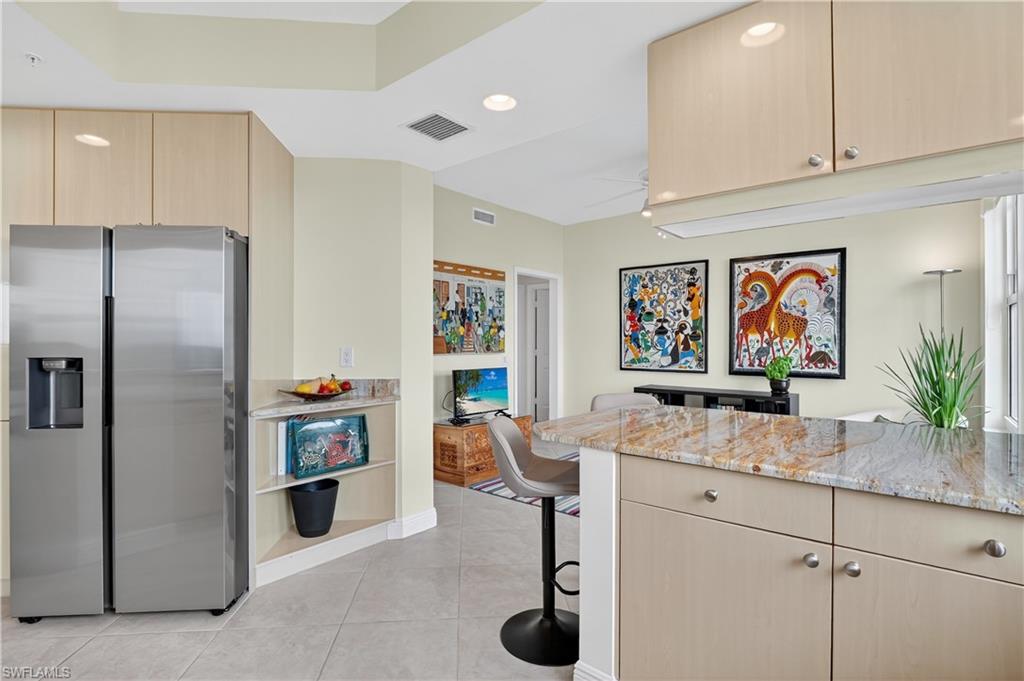 420 Cove Tower DR # 401