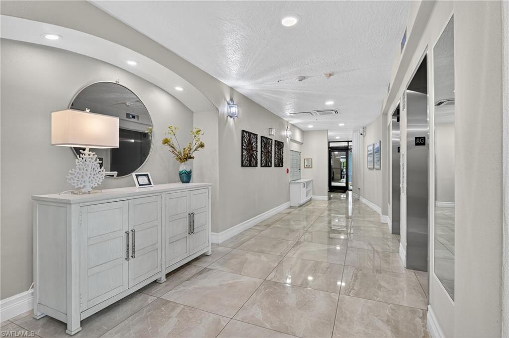 420 Cove Tower DR # 401