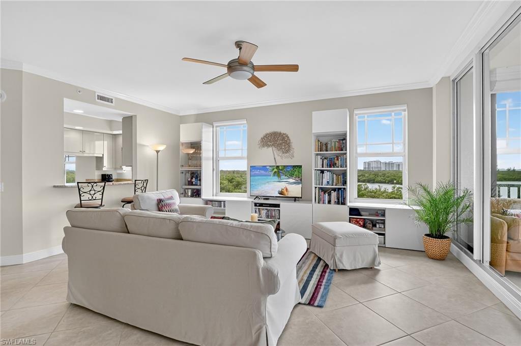 420 Cove Tower DR # 401