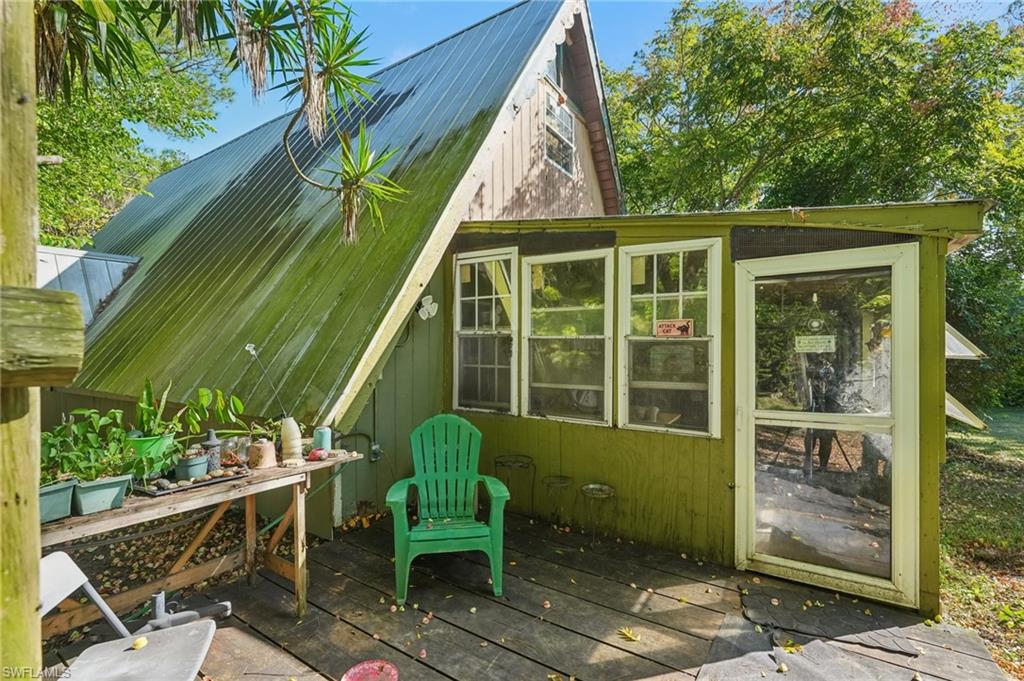 2010 Jung BLVD E, NAPLES