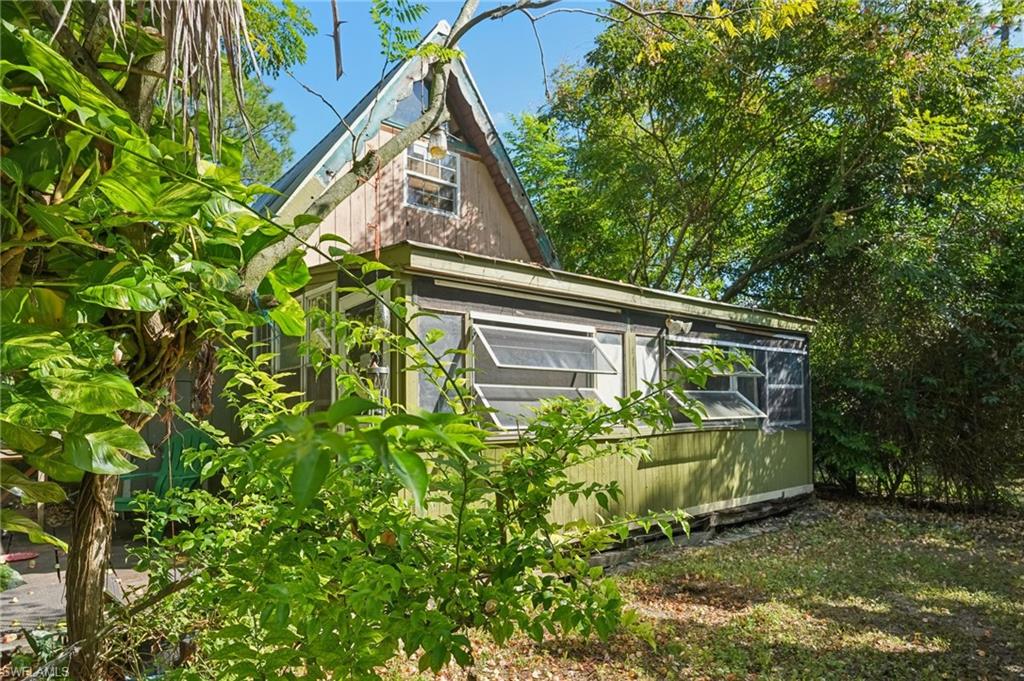 2010 Jung BLVD E, NAPLES