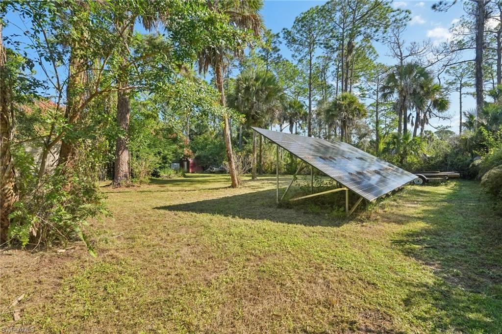 2010 Jung BLVD E, NAPLES