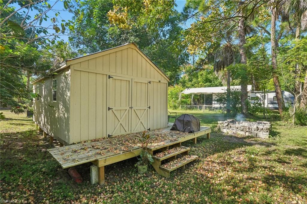 2010 Jung BLVD E, NAPLES