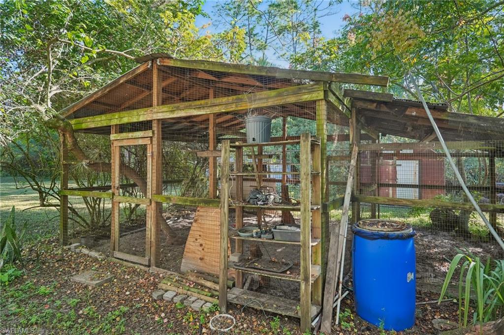 2010 Jung BLVD E, NAPLES