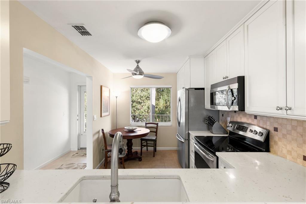 5950 Amherst DR # A306