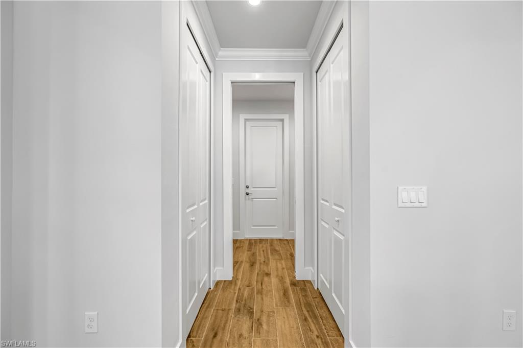 2668 39th Ave NE, NAPLES