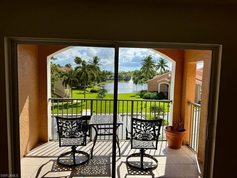1240 Wildwood Lakes BLVD # 303, NAPLES Unit: 303