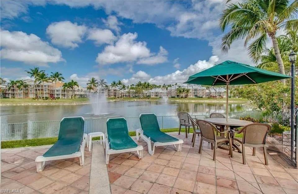 1240 Wildwood Lakes BLVD # 303, NAPLES Unit: 303