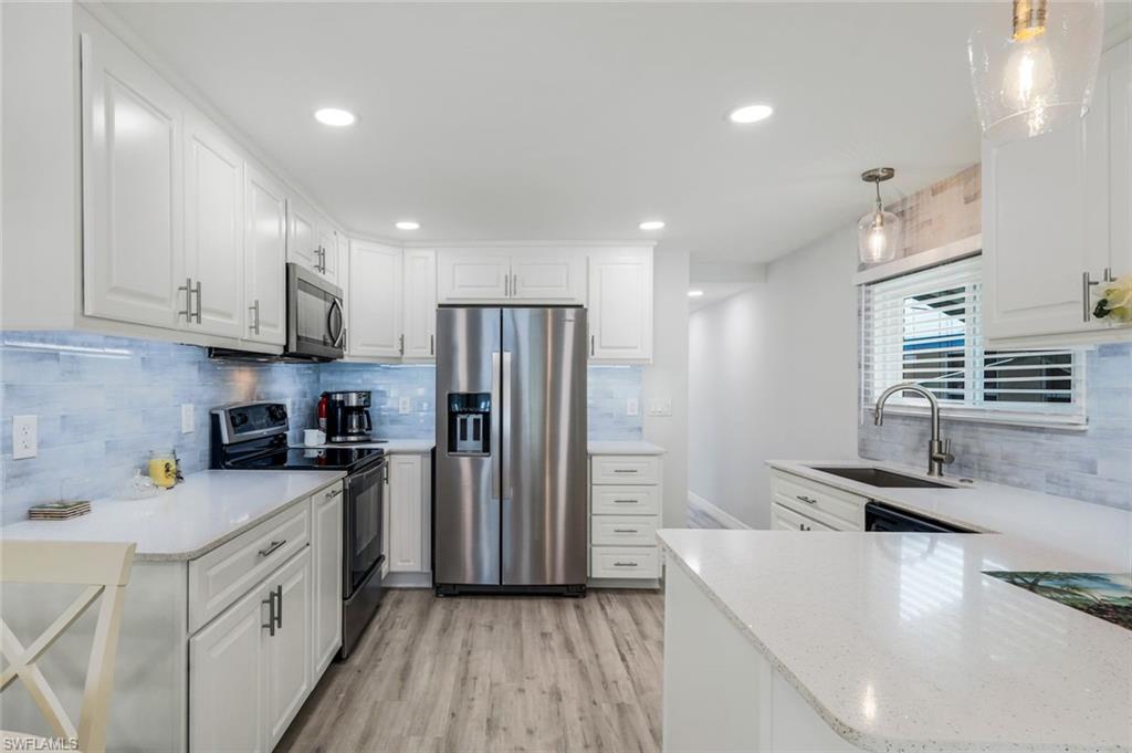 20551 Port DR, ESTERO