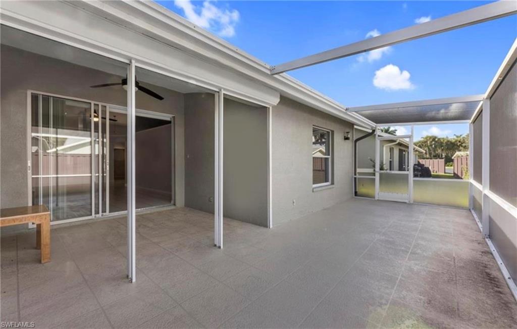 1749 Royal CIR # 1701, NAPLES Unit: 1701