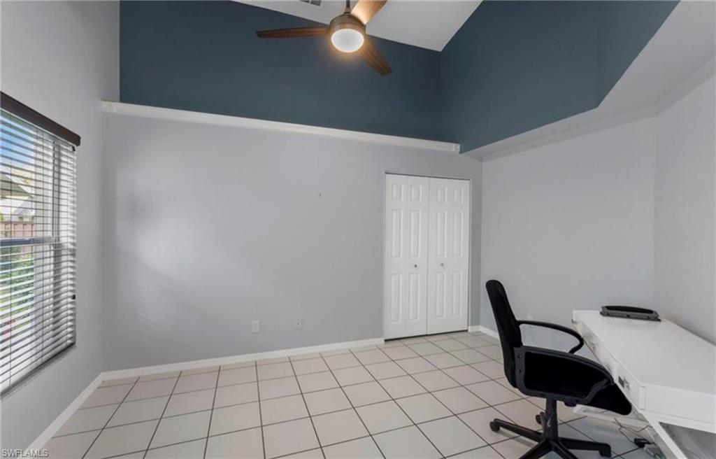 1749 Royal CIR # 1701, NAPLES Unit: 1701