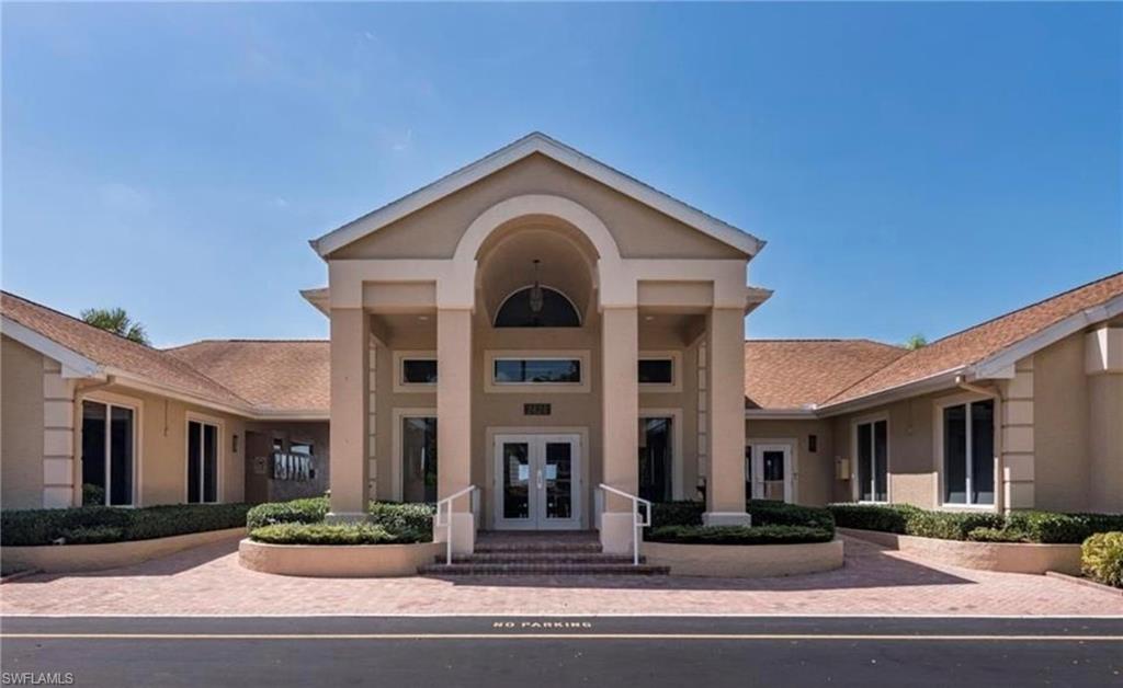 1749 Royal CIR # 1701, NAPLES Unit: 1701