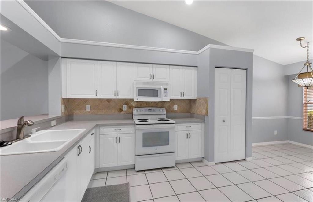 1749 Royal CIR # 1701, NAPLES Unit: 1701