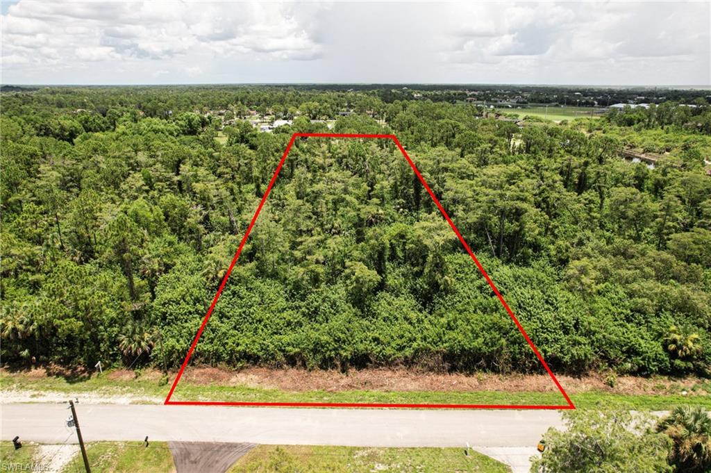 xxxx 16 AVE NE, NAPLES