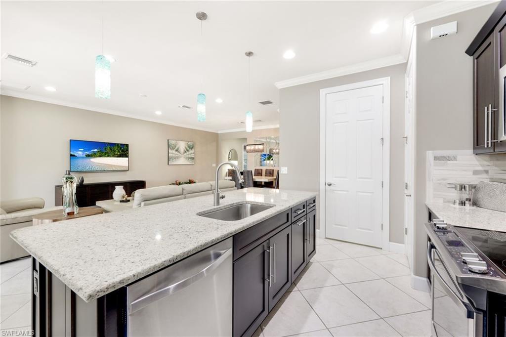 20457 Cypress Shadows BLVD