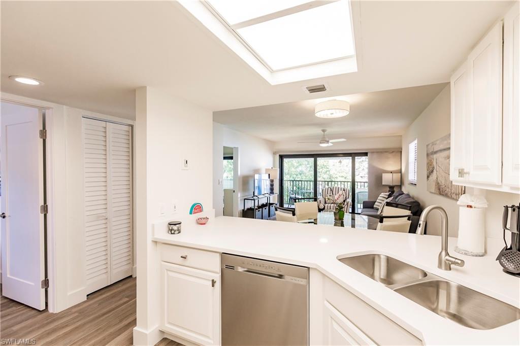 600 Neapolitan WAY # 228