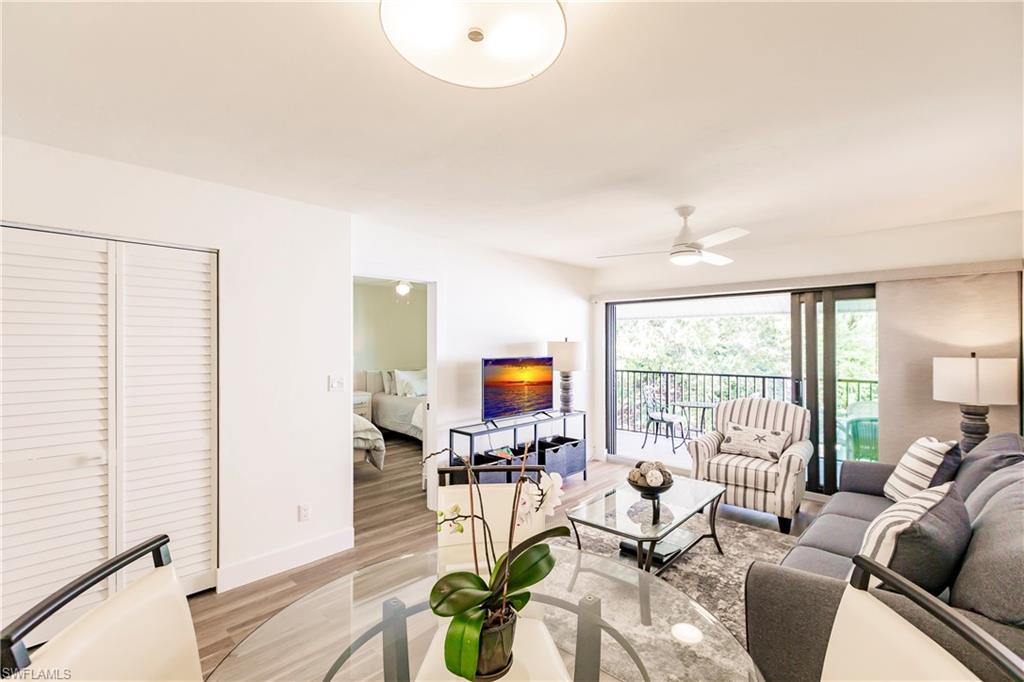 600 Neapolitan WAY # 228