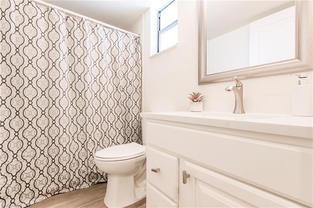 600 Neapolitan WAY # 228