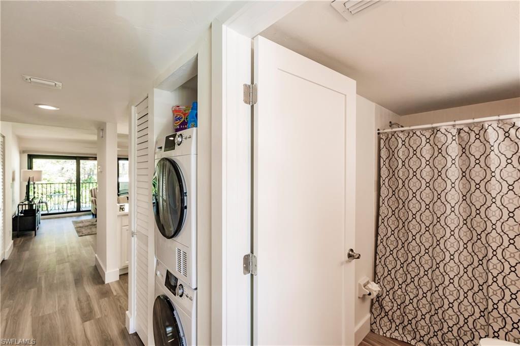 600 Neapolitan WAY # 228