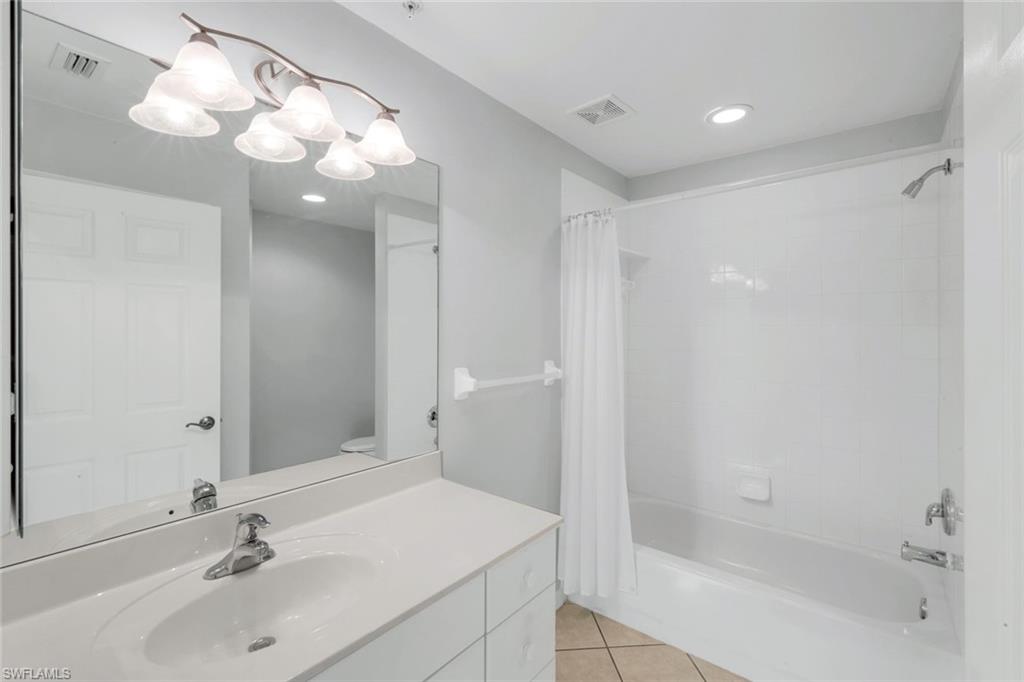 2415 Bayou LN # 7403