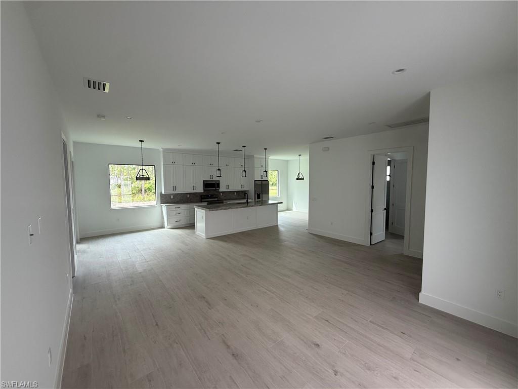 153 Everglades BLVD N