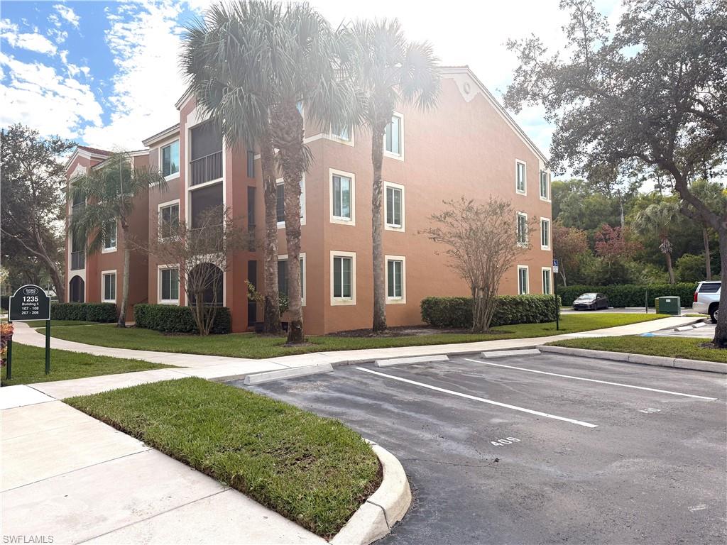 1235 Reserve WAY # 5