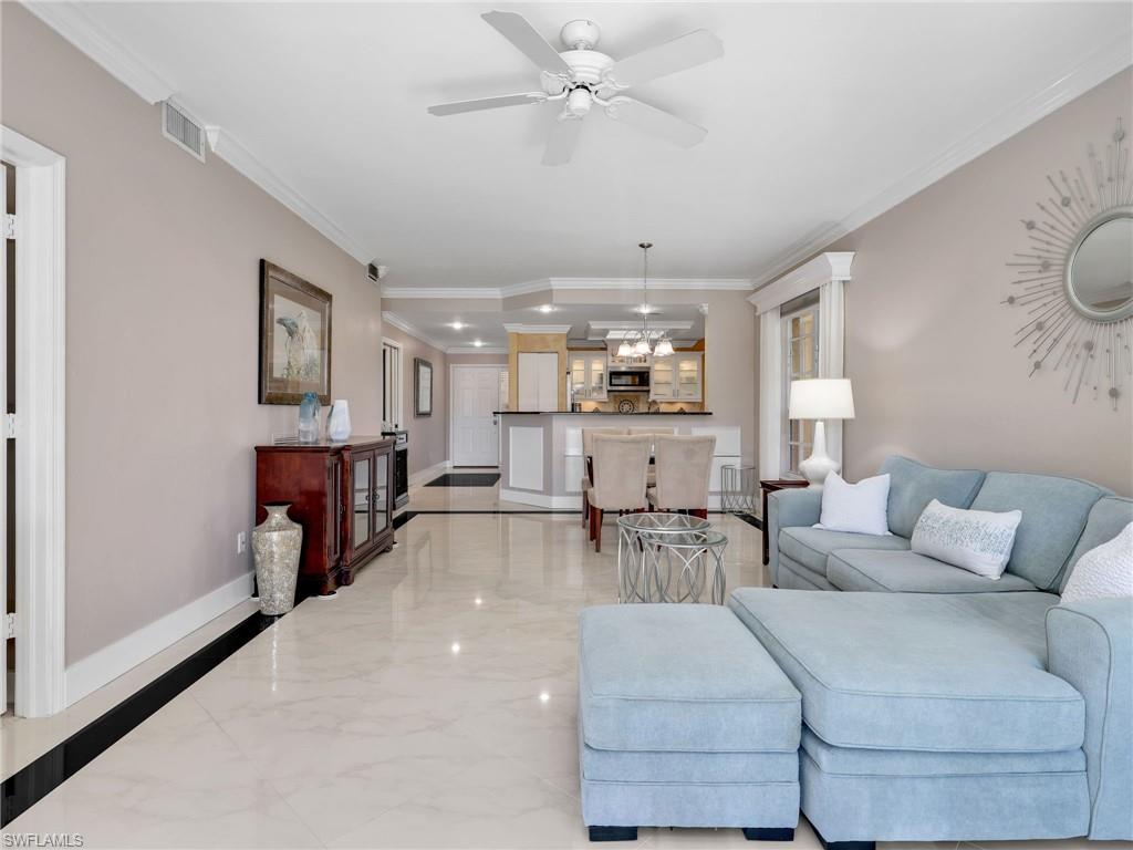 651 Wiggins Lake DR # 101