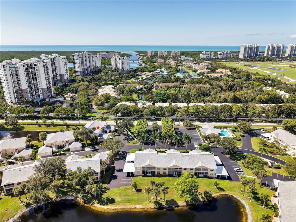 651 Wiggins Lake DR # 101