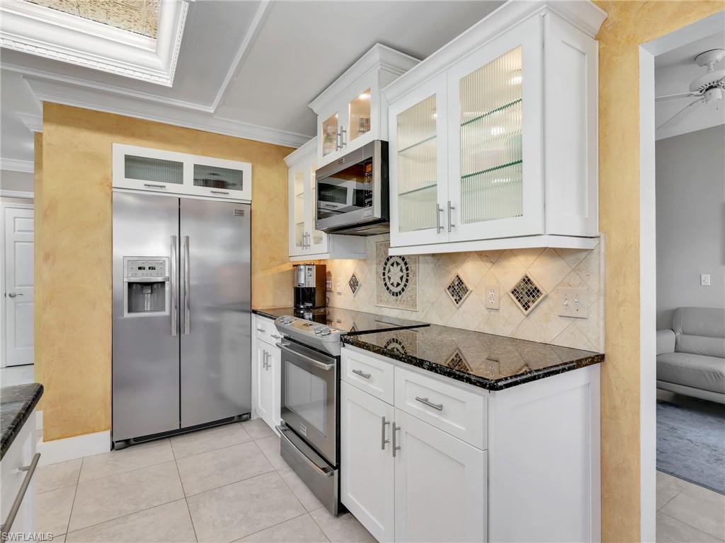 651 Wiggins Lake DR # 101