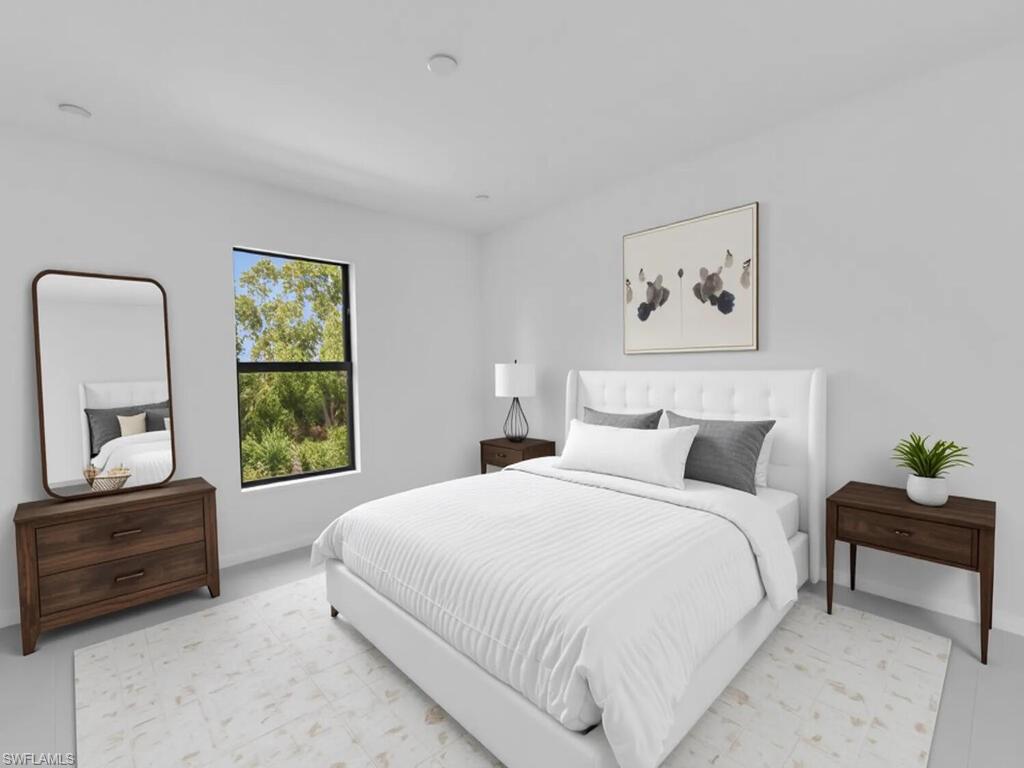 4956/4958 LEONARD BLVD S