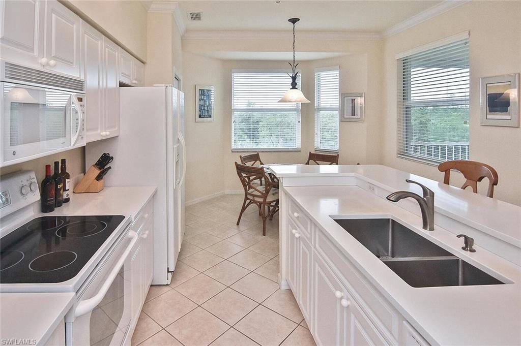 3830 SAWGRASS WAY # 2946