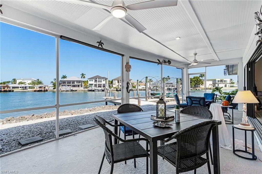 121 JAMAICA DR