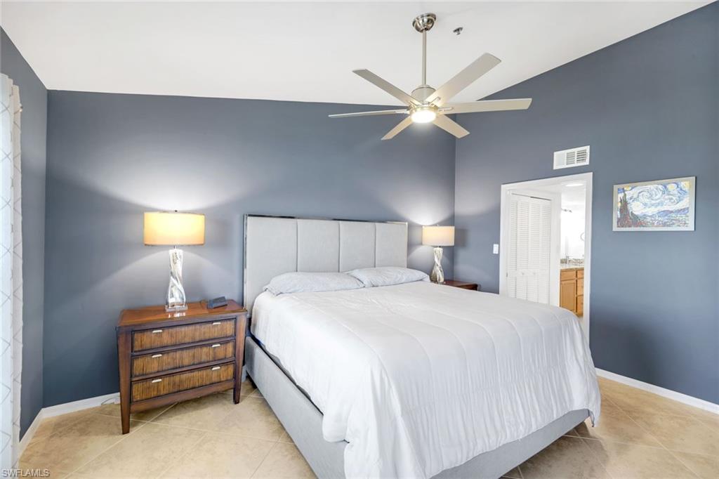 4130 Bayhead DR # 303