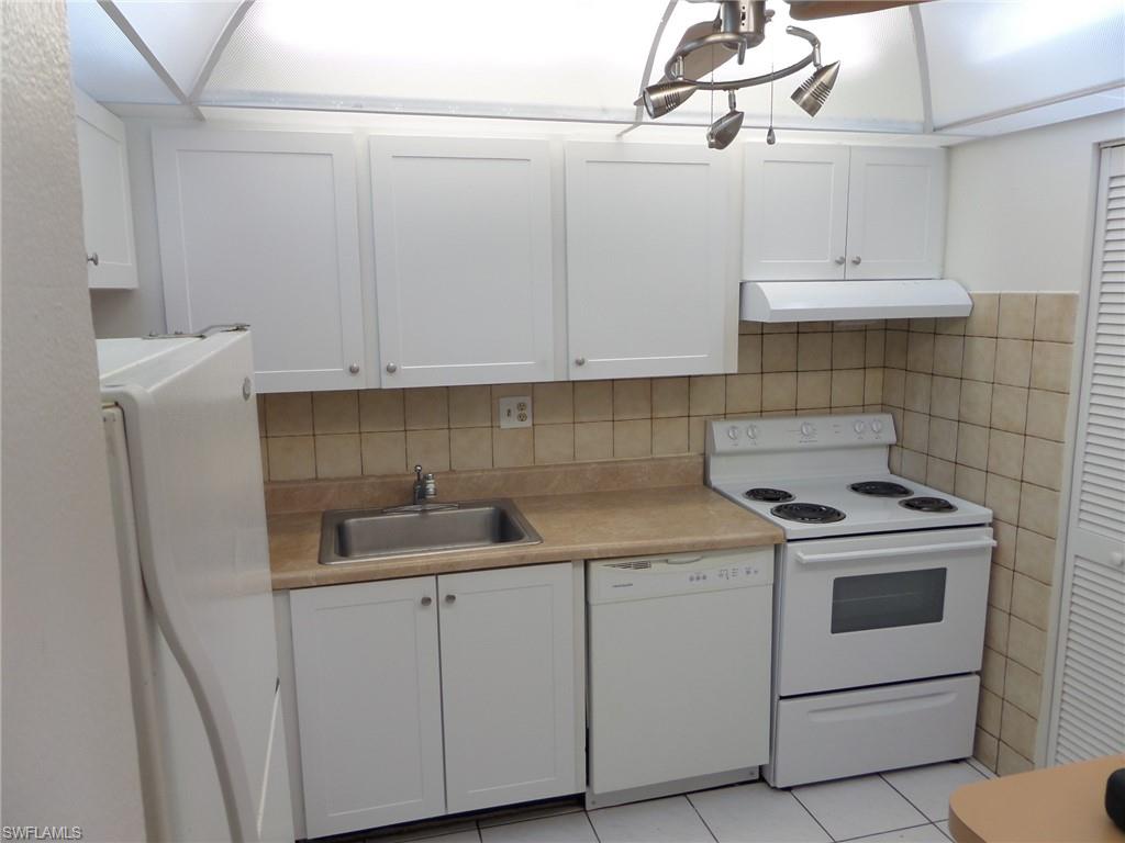 7820 COLONY CIR # 105