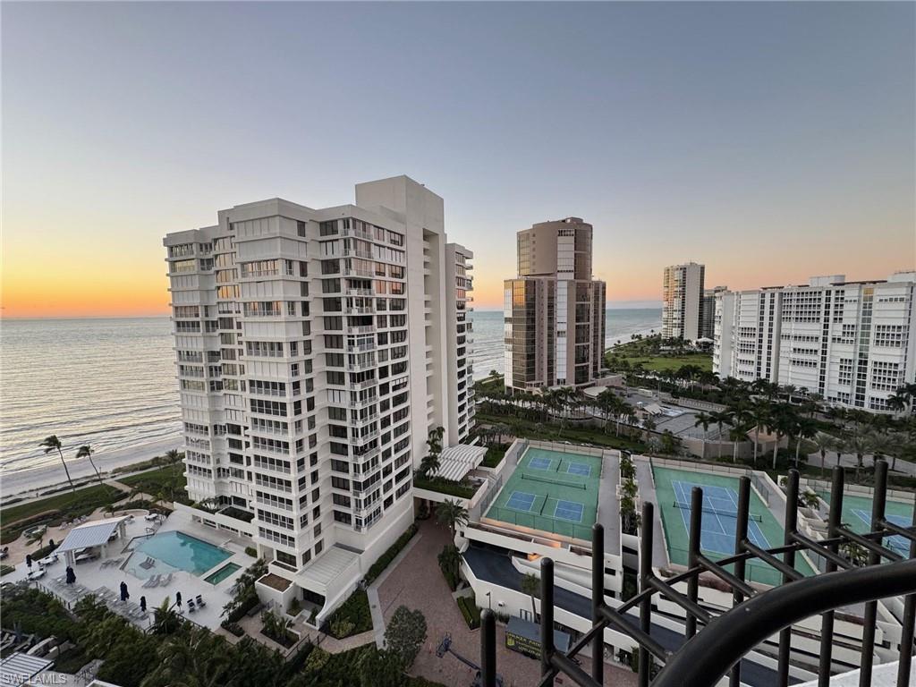 4251 Gulf Shore BLVD N # 18A