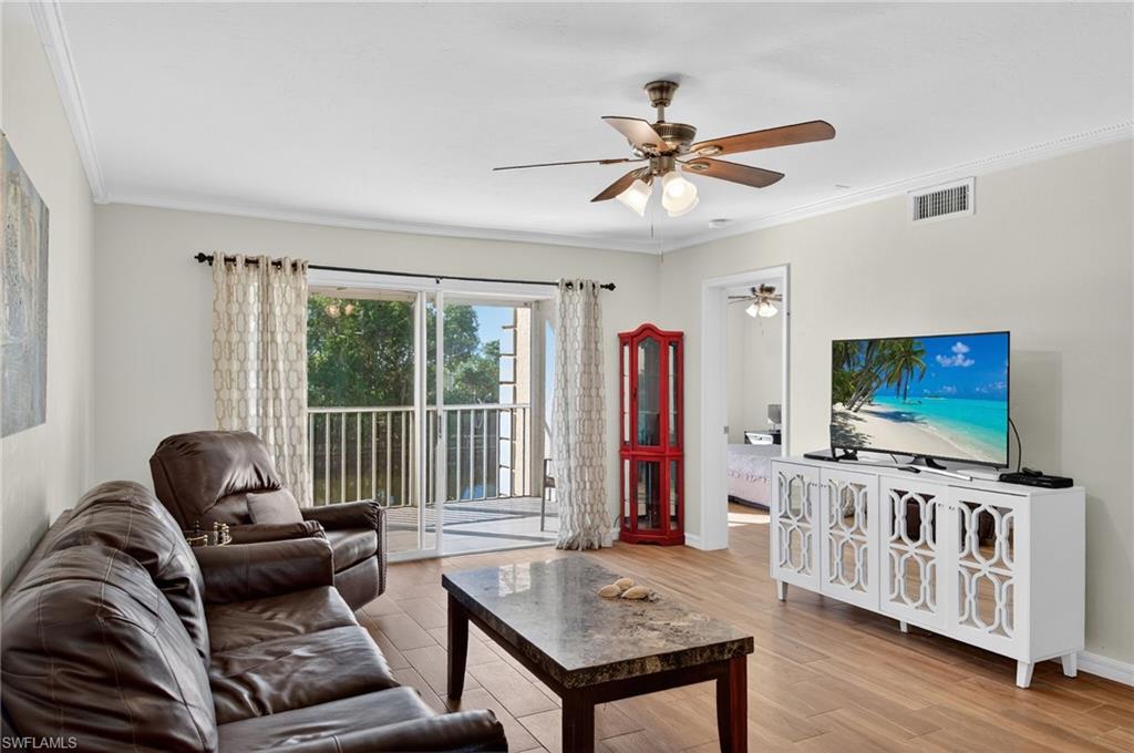 380 Horse Creek DR # 204