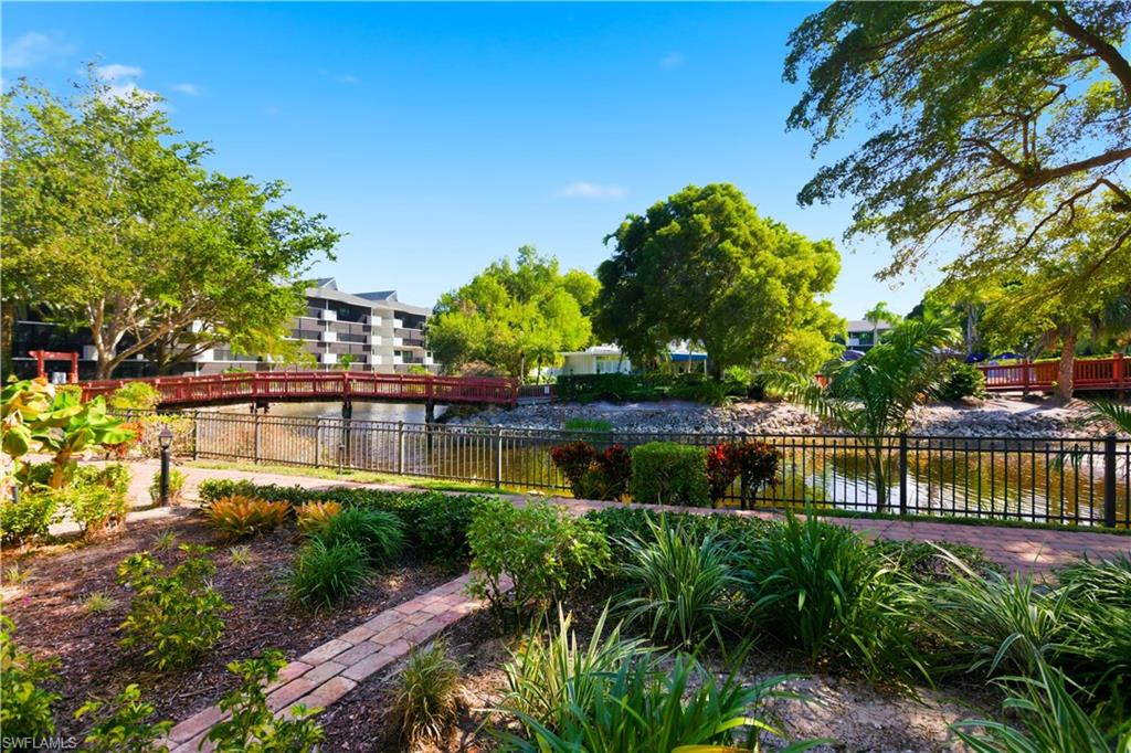 600 Neapolitan WAY # 105