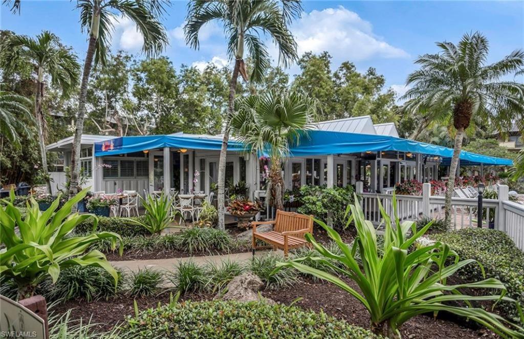 600 Neapolitan WAY # 105